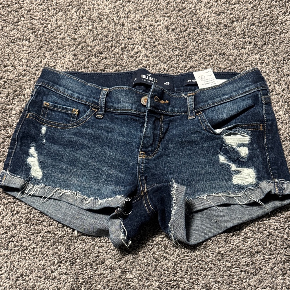 Hollister low rise short shorts